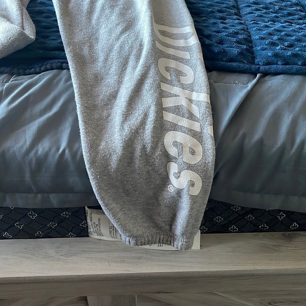 Women’s size large sweatpants